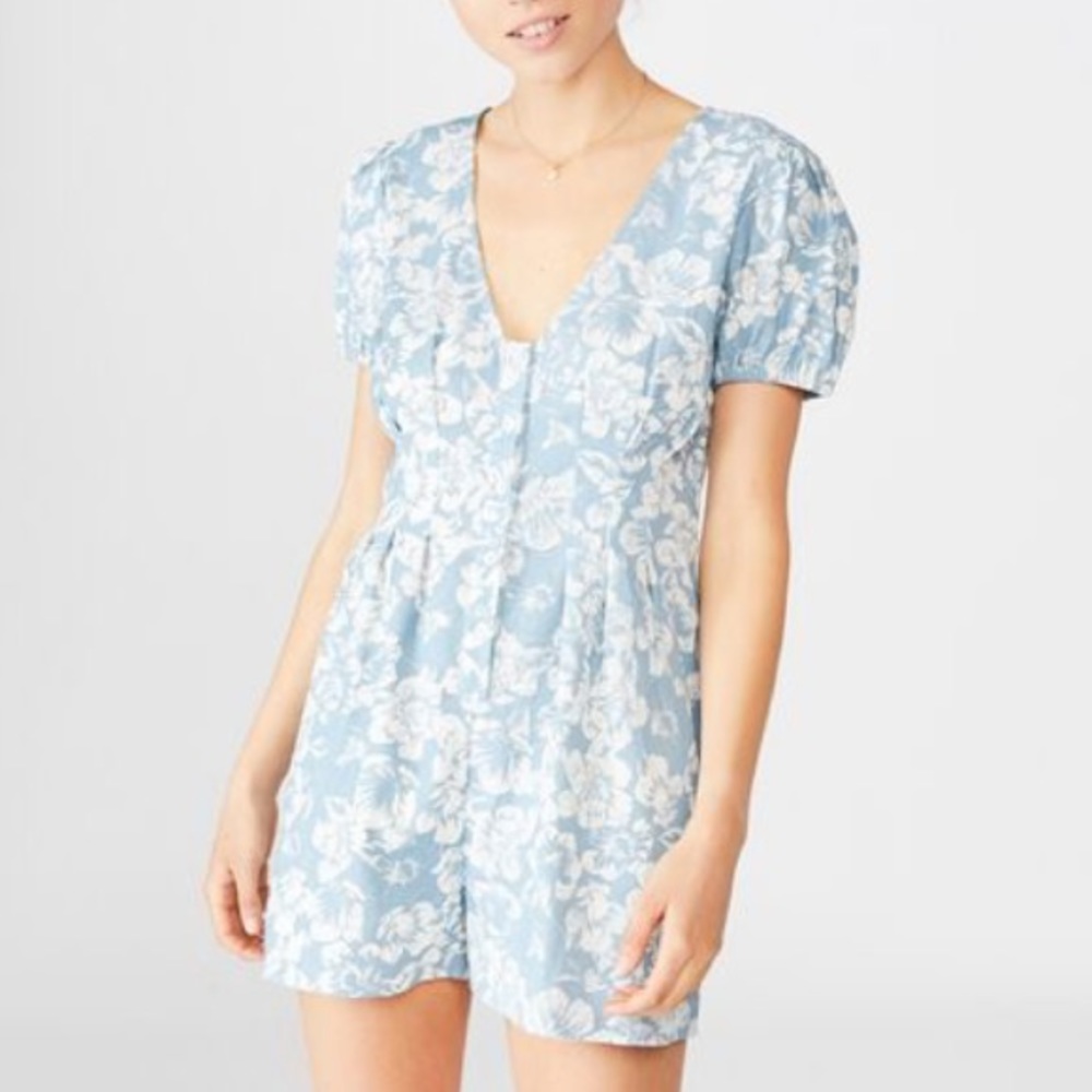 NWT! Cotton On Woven Romper💙